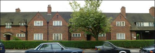 23-30 Queens Court
